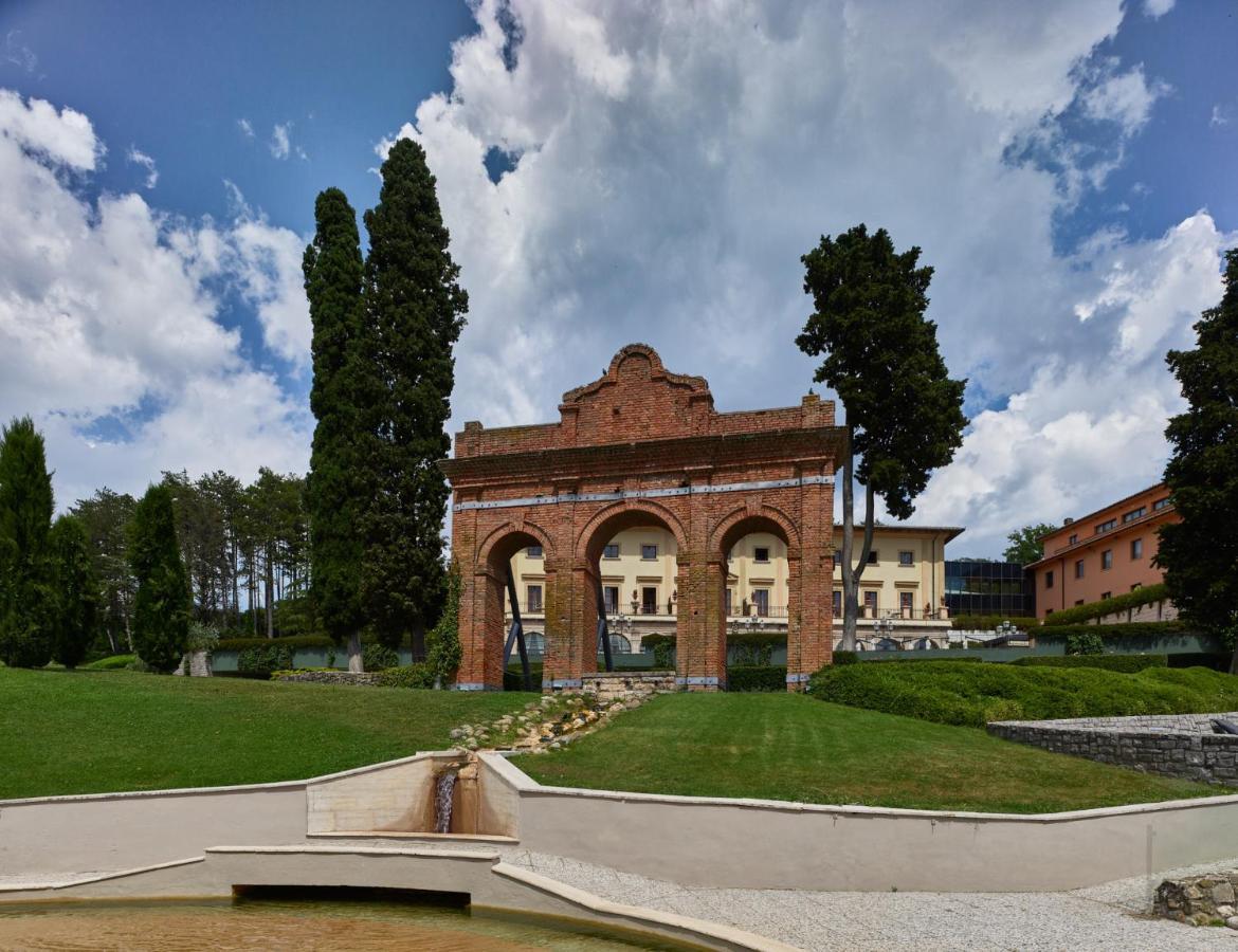 Fonteverde Lifestyle & Thermal Retreat - The Leading Hotels Of The World Сан-Кашано-дей-Баньй Экстерьер фото Porta San Michele